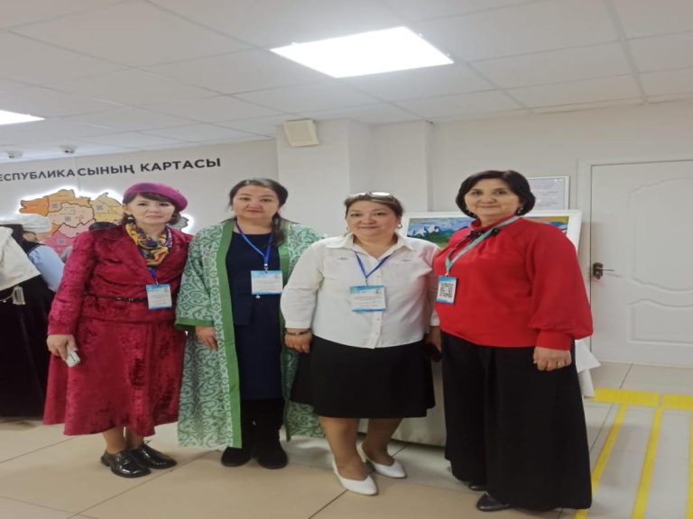 КМУнун окутуучусу А.Жолдошева «Көчмөндөр маданий мурасы — улуттук кол өнөрчүлүк баалуулугу» аталышындагы эл аралык ИПКга катышты