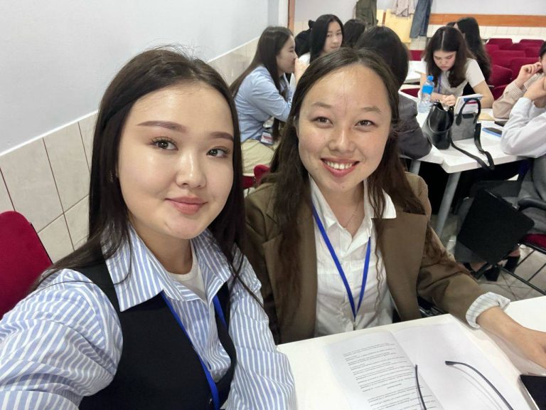 КМУнун студенттери II республикалык студенттик ИПКга катышты